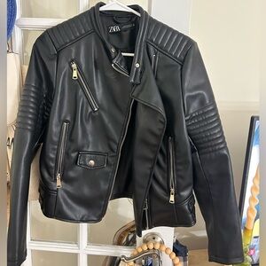 Zara women’s leather jacket black